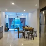 Eaton Klcc Suites By Elite