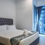 Eaton Klcc Suites By Elite